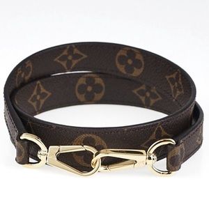 Authentic Louis Vuitton Monogram Canvas Montaigne MM Strap
